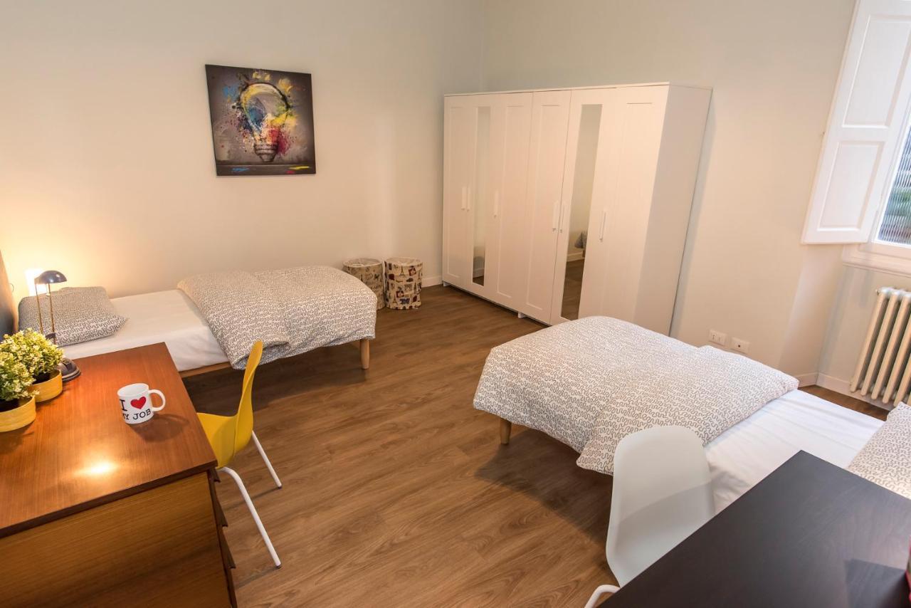 Ariento Apartment - Heart Of Флоренция Экстерьер фото