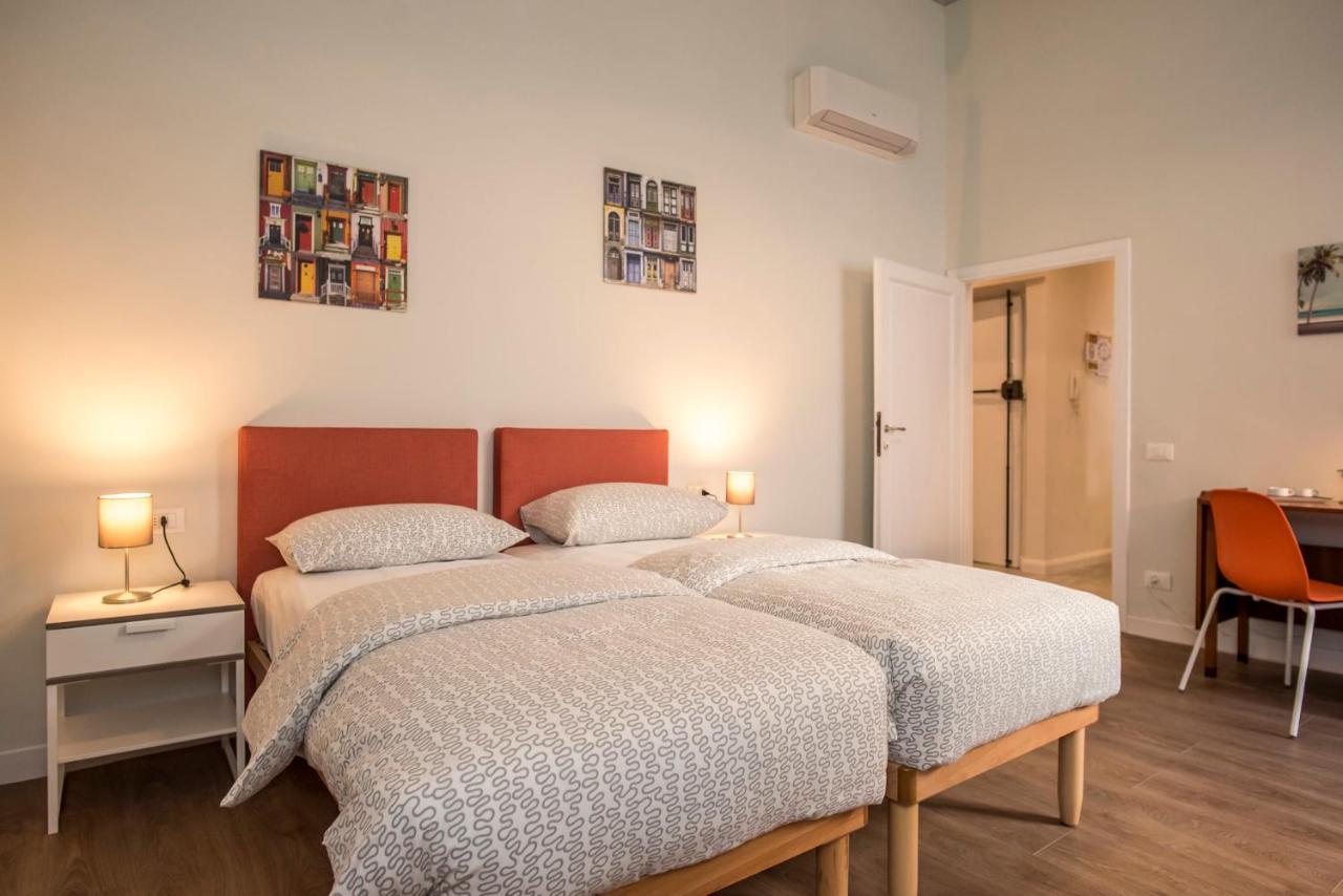 Ariento Apartment - Heart Of Флоренция Экстерьер фото