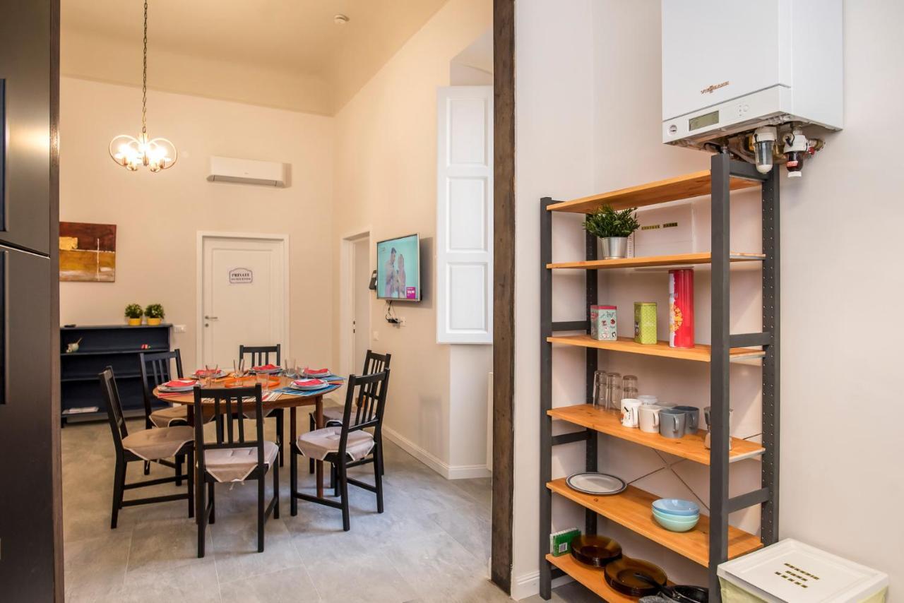 Ariento Apartment - Heart Of Флоренция Экстерьер фото